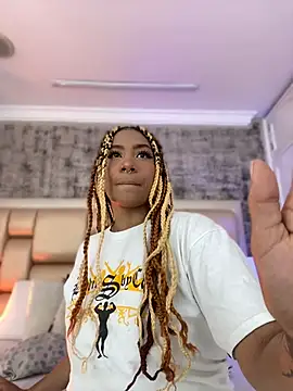 Snapshot of Aria_Peach_ chatting on 15, 7, 2026 Aria Peach online show from 15, 7, 2026