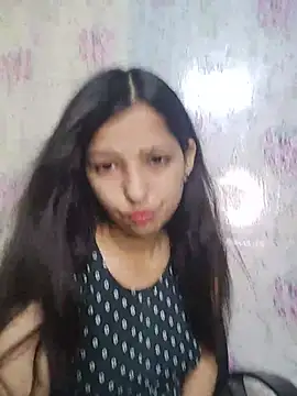 Snapshot of Queen_Rosyy chatting on 24, 6, 2026 Queen Rosyy online show from 24, 6, 2026