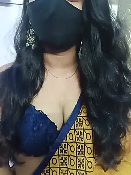 Clara-Lilly online show from 20, 7, 2026