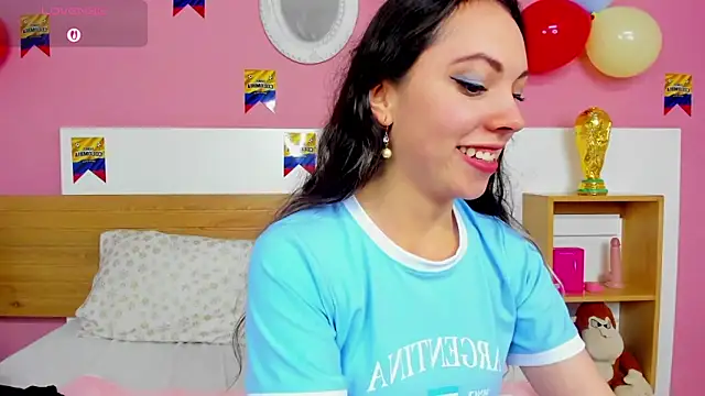 Snapshot of AshleyBenoitt chatting on 16, 6, 2026 AshleyBenoitt online show from 16, 6, 2026