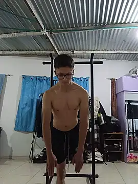 Davitfitnosuke online show from 16, 6, 2026