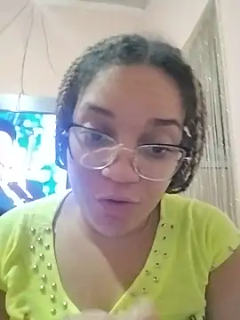 Snapshot of Esquetadinhas chatting on 19, 6, 2026 Esquetadinhas online show from 19, 6, 2026