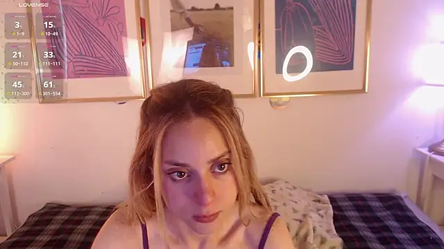 Snapshot of Lyana_xz chatting on 3, 7, 2026 Lyana xz online show from 3, 7, 2026