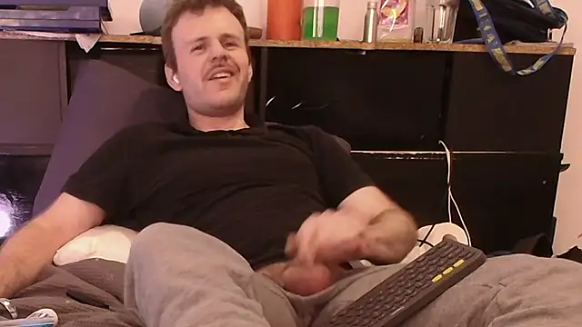 kinkyboipig online show from 17, 6, 2026