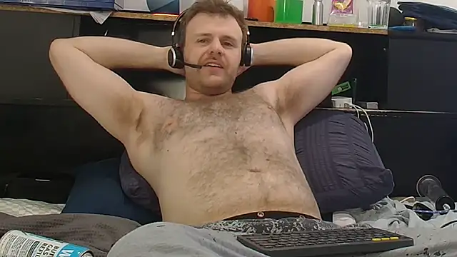 kinkyboipig online show from 12, 6, 2026