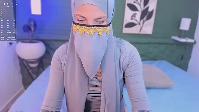 Snapshot of hanna_anbar chatting on 22, 7, 2026 hanna anbar online show from 22, 7, 2026