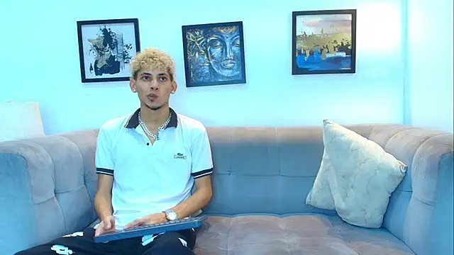 Snapshot of Hot_skinny_guys chatting on 25, 7, 2026 Hot skinny guys online show from 25, 7, 2026