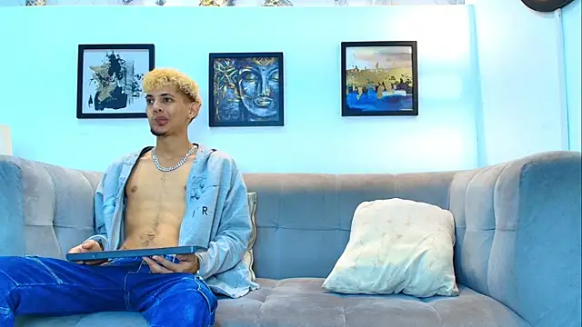 Snapshot of Hot_skinny_guys chatting on 22, 7, 2026 Hot skinny guys online show from 22, 7, 2026