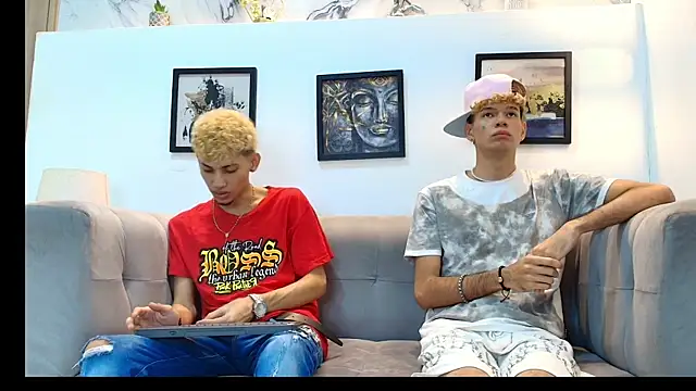 Snapshot of Hot_skinny_guys chatting on 15, 6, 2026 Hot skinny guys online show from 15, 6, 2026