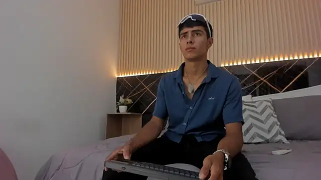 Bruno fox online show from 11, 6, 2026