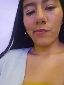 Carla Alvez online show from 11, 7, 2026
