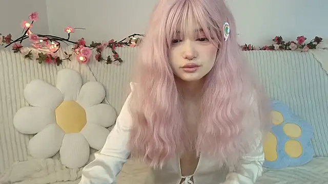 Snapshot of mimi_cutee chatting on 24, 7, 2026 mimi cutee online show from 24, 7, 2026