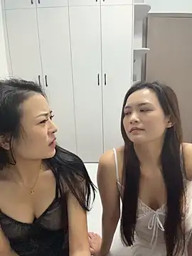 Snapshot of jingya521 chatting on 26, 6, 2026 jingya521 online show from 26, 6, 2026