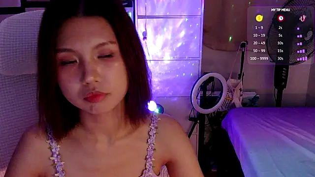 urgrl portia online show from 7, 7, 2026