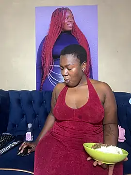 Snapshot of BigBootyBrie01 chatting on 25, 6, 2026 BigBootyBrie01 online show from 25, 6, 2026