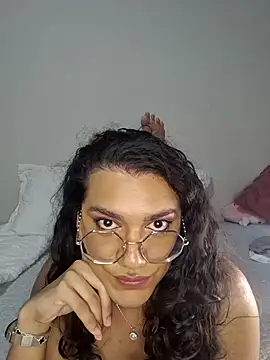 Snapshot of MorenaPycant chatting on 10, 6, 2026 MorenaPycant online show from 10, 6, 2026