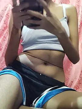 Snapshot of Cute_rubii_ chatting on 4, 7, 2026 Cute rubii online show from 4, 7, 2026
