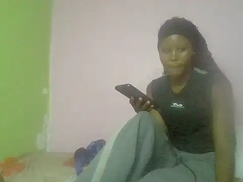 cute bee online show from 23, 6, 2026