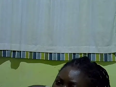 Snapshot of CURVY-CORAZZON chatting on 15, 6, 2026 CURVY-CORAZZON online show from 15, 6, 2026