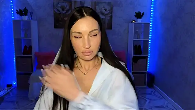 NikoleMills online show from 27, 6, 2026