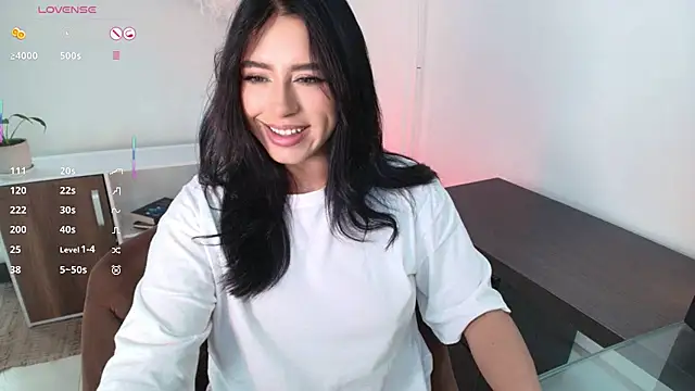 Isa vargas  online show from 14, 6, 2026