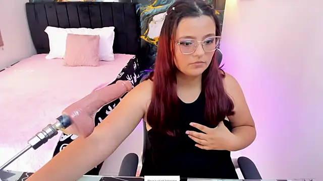 Miss Kloee online show from 17, 7, 2026
