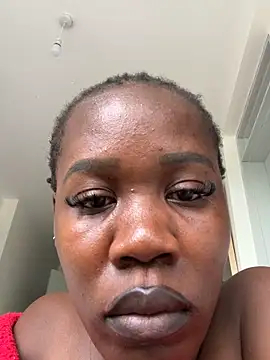 Sweet-Sandrah online show from 18, 6, 2026