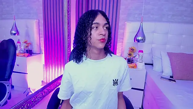 KyleeSmiith online show from 2, 7, 2026
