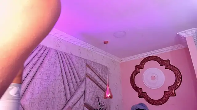 KyleeSmiith online show from 29, 6, 2026