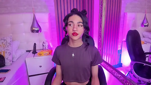 KyleeSmiith online show from 26, 7, 2026