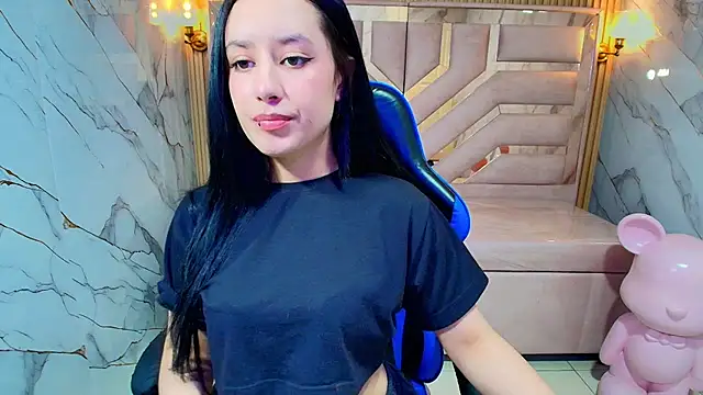 Aleja r  online show from 4, 7, 2026