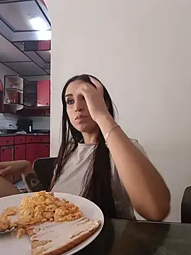 Chloemendoza online show from 30, 6, 2026