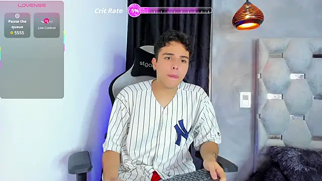Snapshot of cam_suaza chatting on 22, 7, 2026 cam suaza online show from 22, 7, 2026