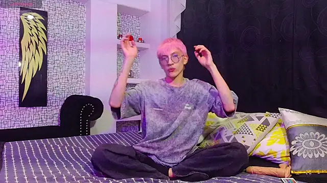axell stone  online show from 16, 7, 2026