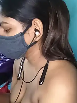 Model-031 online show from 16, 7, 2026