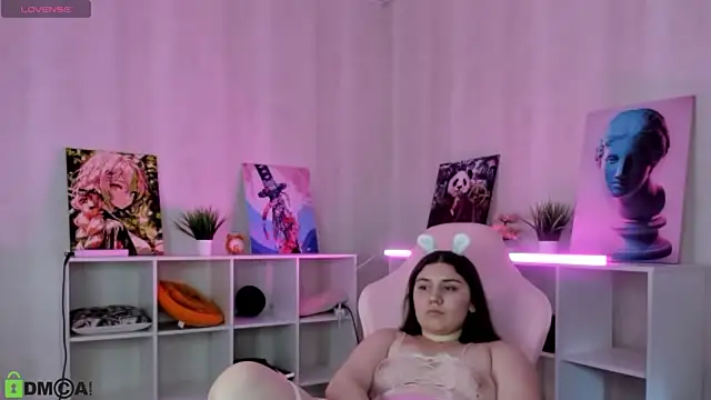 Velvet Kisss online show from 25, 6, 2026