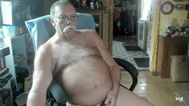 Snapshot of bcgc1962 chatting on 10, 6, 2026 bcgc1962 online show from 10, 6, 2026