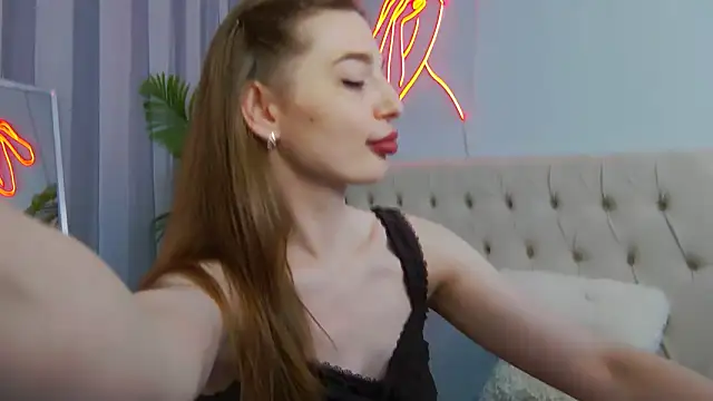 NicolSkye online show from 12, 6, 2026