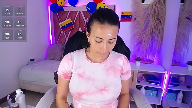 Camiila  1 online show from 23, 7, 2026