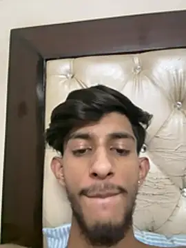 Snapshot of ronnnnn718 chatting on 20, 6, 2026 ronnnnn718 online show from 20, 6, 2026