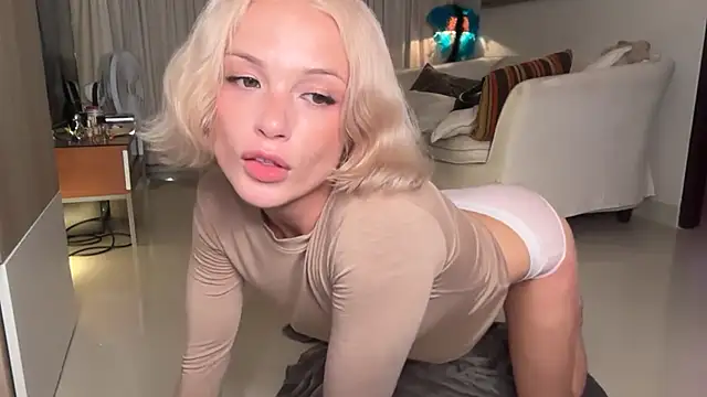 Snapshot of polino4ka6999 chatting on 27, 6, 2026 polino4ka6999 online show from 27, 6, 2026