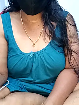 Snapshot of tamil_sarah chatting on 12, 6, 2026 tamil sarah online show from 12, 6, 2026