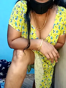 Snapshot of tamil_sarah chatting on 16, 7, 2026 tamil sarah online show from 16, 7, 2026