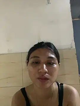 Snapshot of Rayya_4yy chatting on 19, 7, 2026 Rayya 4yy online show from 19, 7, 2026