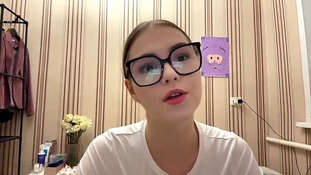 MiaWonderind online show from 5, 7, 2026