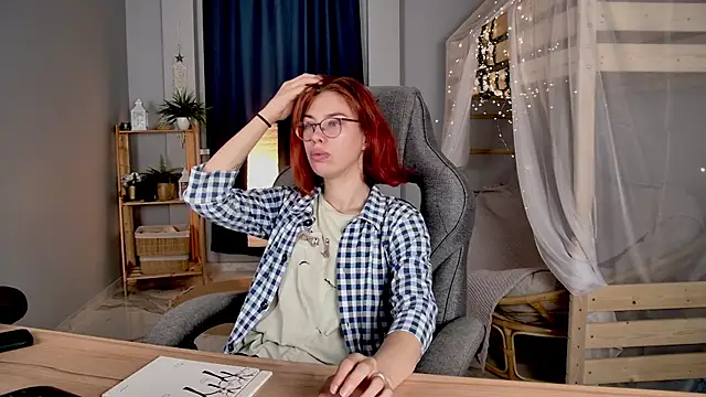 SeraphineDuskryn online show from 21, 7, 2026