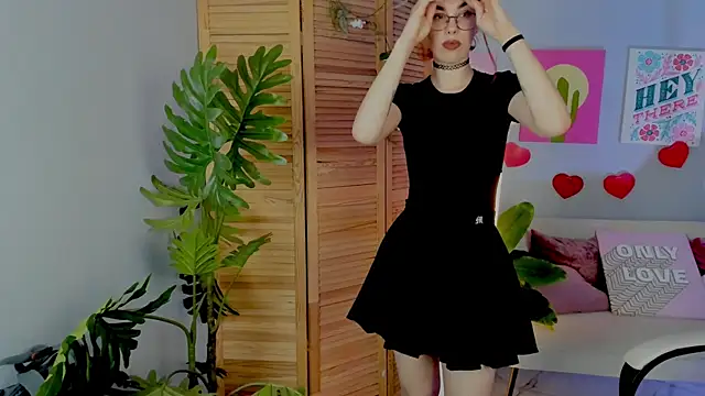 SeraphineDuskryn online show from 26, 6, 2026