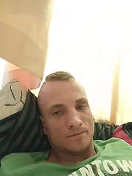 Snapshot of lenonek chatting on 10, 6, 2026 lenonek online show from 10, 6, 2026