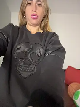 NicoleWilder online show from 9, 7, 2026