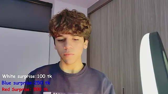 Samy Twink online show from 8, 7, 2026